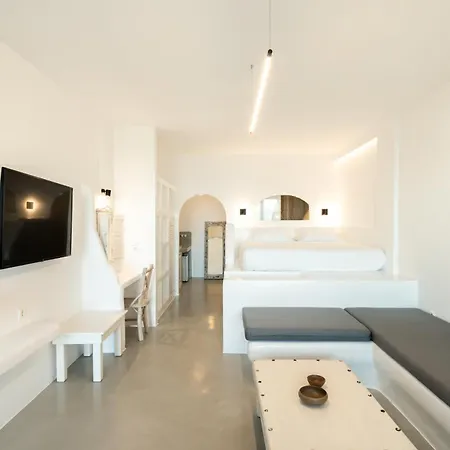 Black Diamond (adults Only) לינה וארוחת בוקר Akrotírion