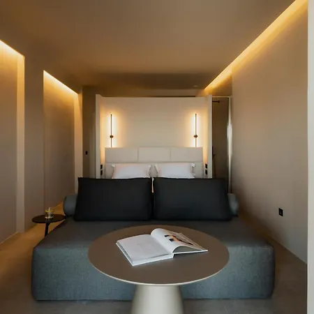 Black Diamond (adults Only) Akrotiri (Santorini)