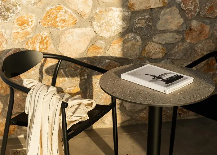 Black Diamond (adults Only) 4*