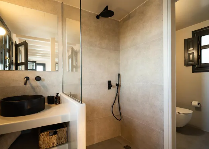 Black Diamond (adults Only) Bed & Breakfast Akrotírion